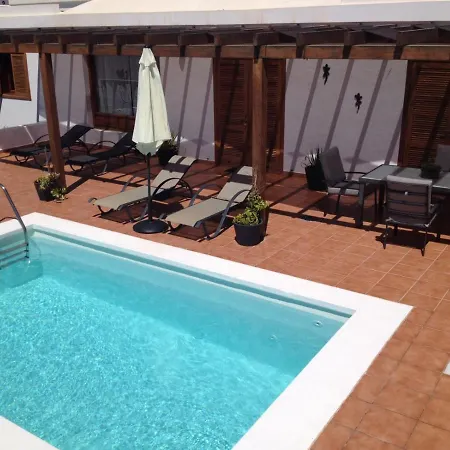 In Playa Blanca Sleeps 6 Includes Swimming Pool And Wifi *